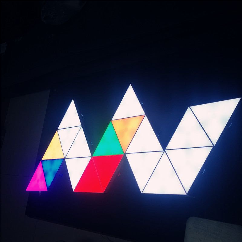 Splicing Triangle Modular LED lights with RGB color and mobile app control